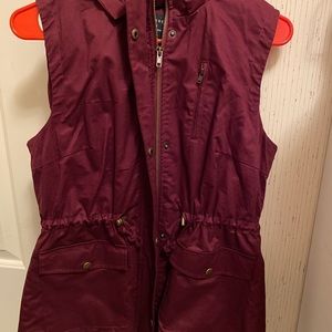 Vest with faux fur inside